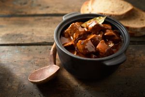 Rez Rindsgulasch
